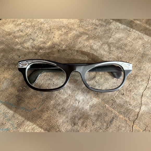 Vintage Cat Eye Glasses - Picture 2 of 6